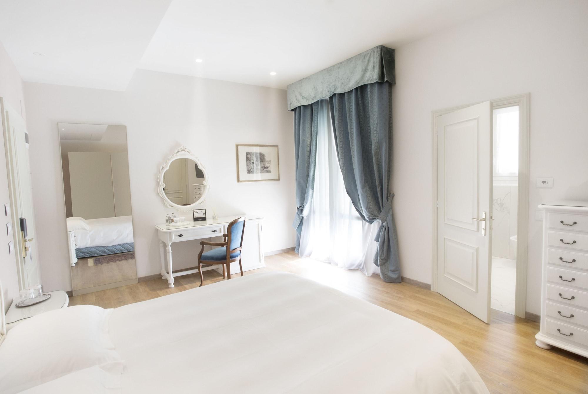 Grand Hotel Trieste & Victoria Abano Terme Zewnętrze zdjęcie A bedroom